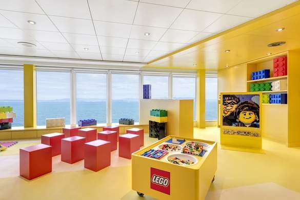 MSC Cruises MSC Armonia Junior Club 3.jpg